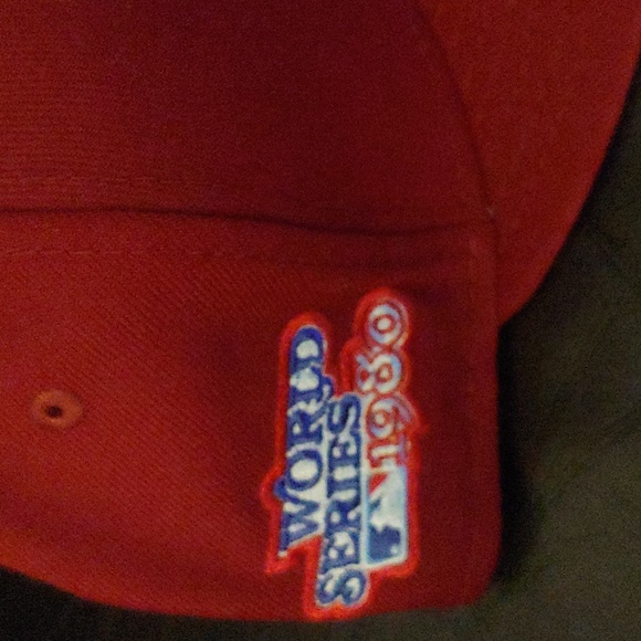 Philadelphia Phillies 1980 World Series Champion hat - Picture 2 of 3